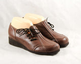 Size 7.5 Sneaker - Quality 70s Brown Leather Sneakers - Deadstock 1970s Shoes - Fall - Retro Asymmetric Lace Up - 7 1/2 W Wide - 47688-1