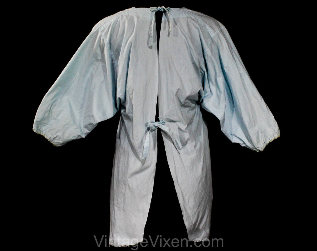 1950s Hospital Gown - New Mom Maternity Shirt - Pale Blue Cotton