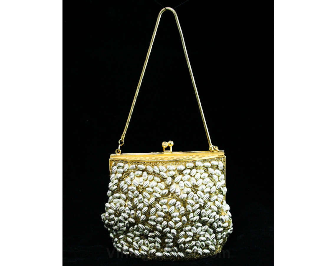 Multi Shape Ladies Purse, Size : M, Style : Hand Pouch at Rs 200 / Piece in  Surat